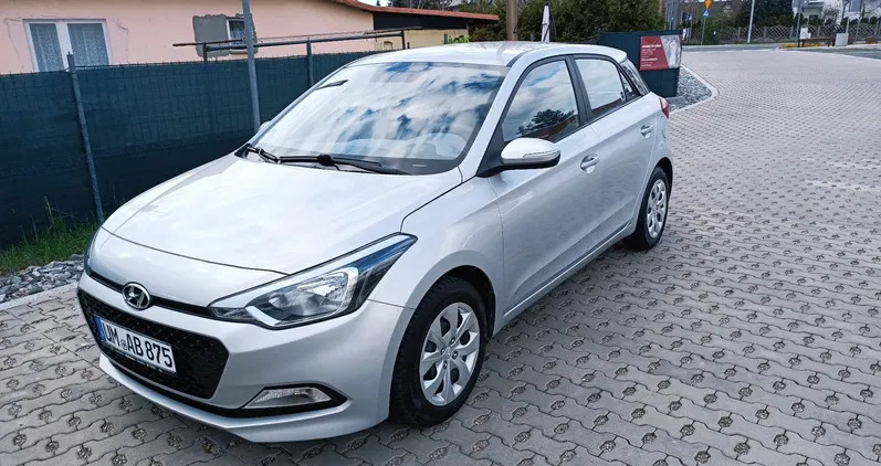 zachodniopomorskie Hyundai i20 cena 37900 przebieg: 47000, rok produkcji 2017 z Dzierżoniów